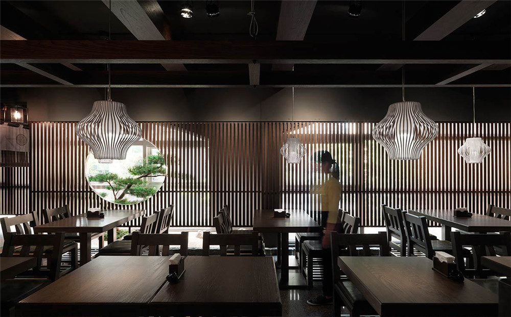 鄭州初心日式餐廳裝修公司設(shè)計案例