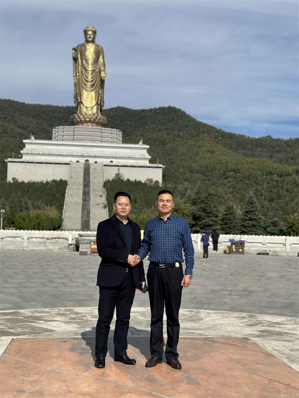 賀“同舟共濟(jì) 未來(lái)可期”金博大集團(tuán)2023股東聯(lián)誼會(huì)圓滿成功！(圖49)