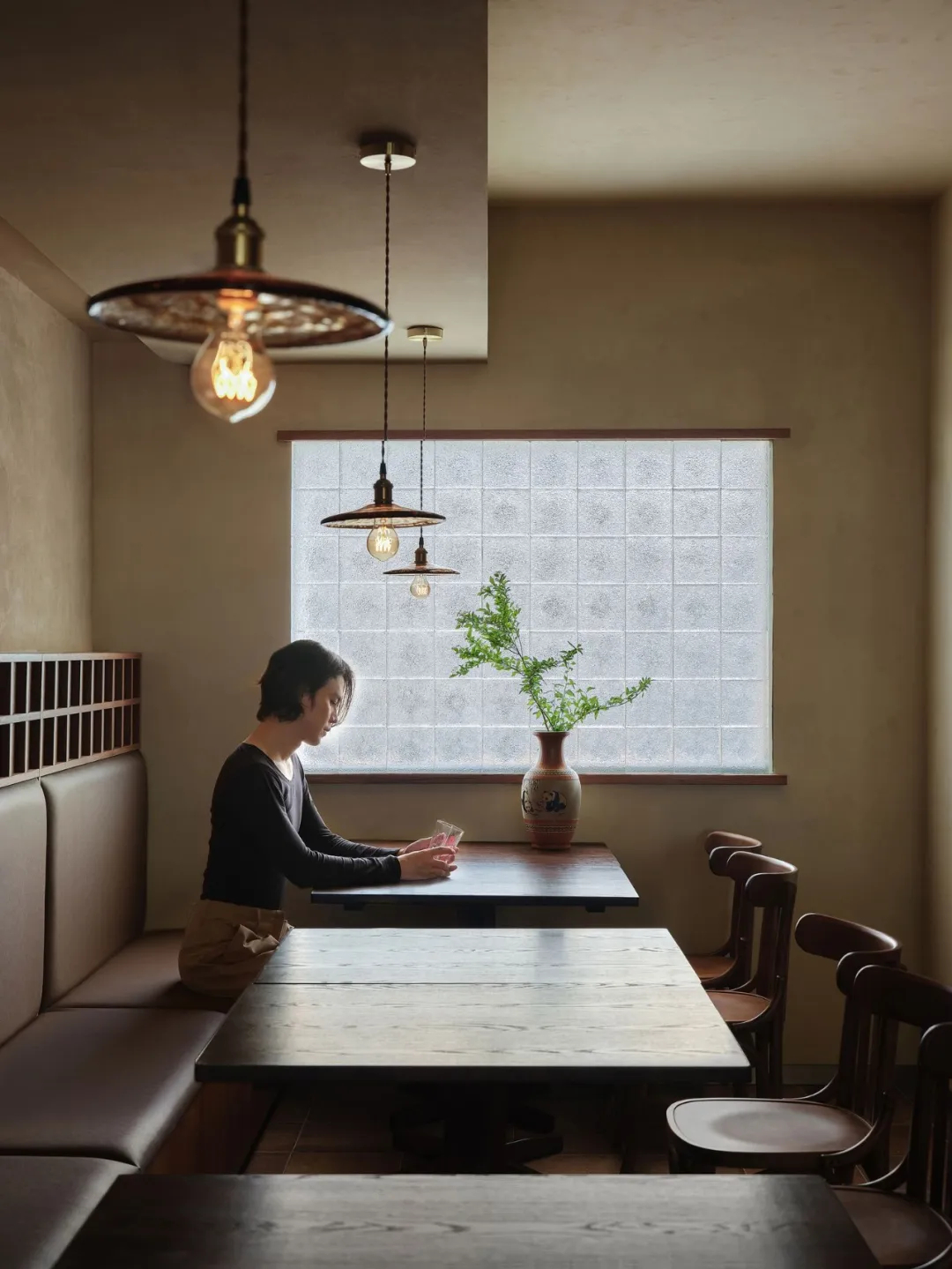 鄭州金博大推薦辣富友川菜館社區(qū)店裝修設(shè)計案例(圖4)