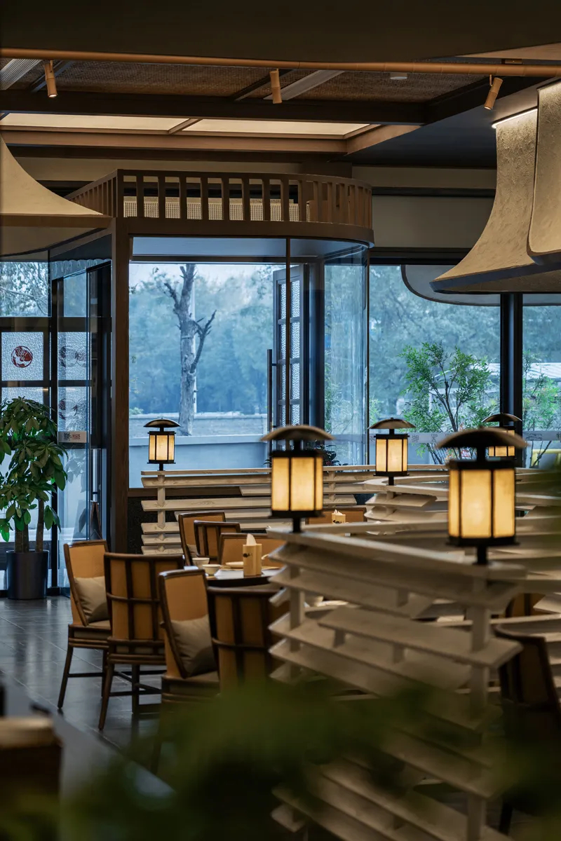 山野特色   朝溪湘伴·魚湯泡飯湘菜餐廳裝修設(shè)計(jì)(圖6)