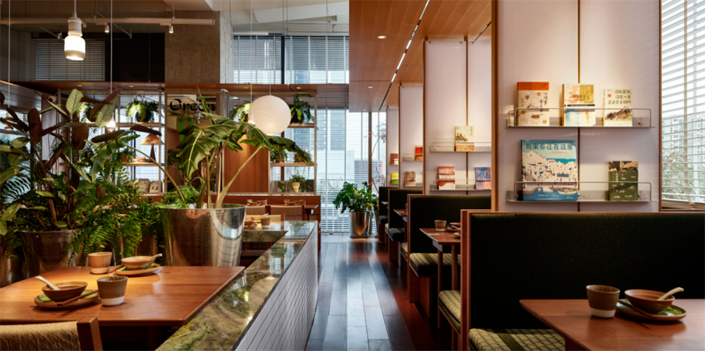 溫柔工業(yè)風   三只辣椒餐飲店裝修設計(圖2)