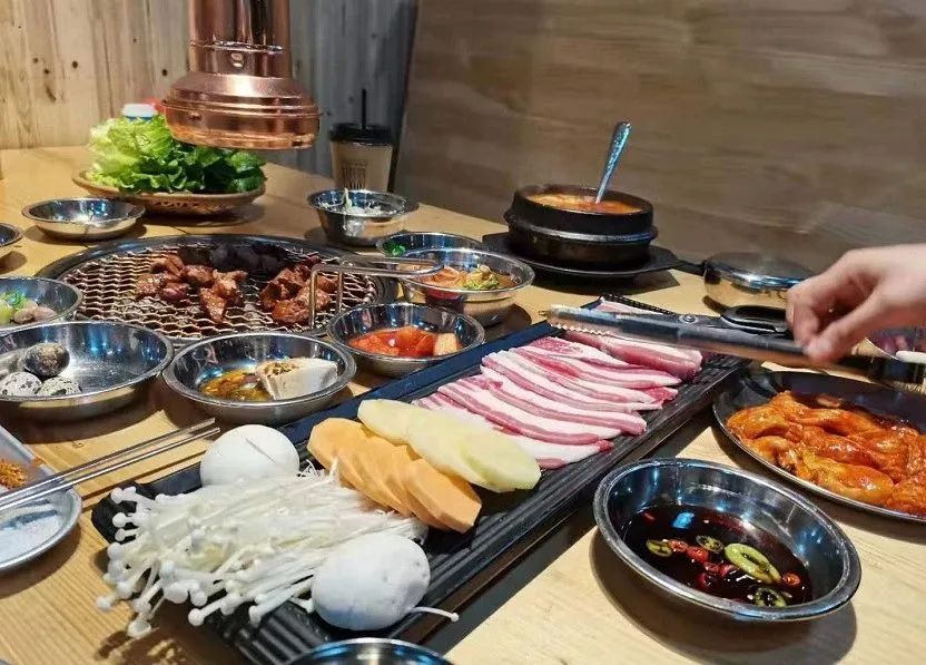 鄭州烤肉店設計